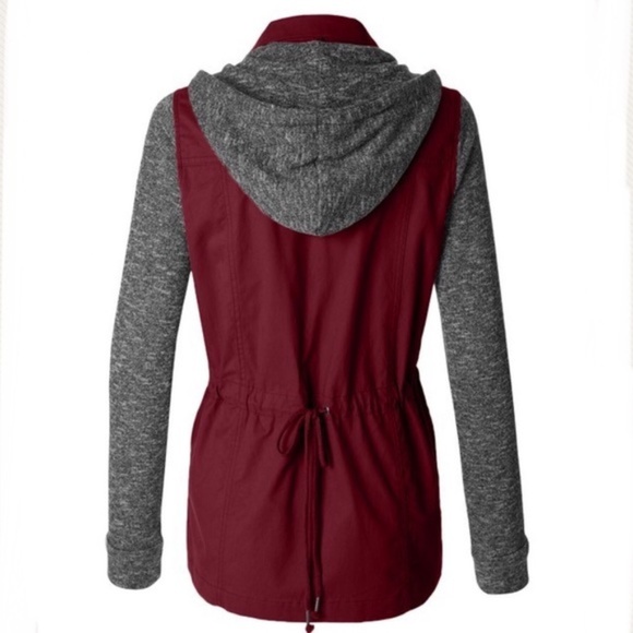 SALE!  💥 Size small left - Picture 2 of 2